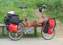 COMO TRANSPORTAR COSAS EN BICI COMO TRANSPORTAR COSAS EN BICI