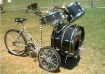 COMO ESCUCHAR MUSICA EN BICICLETA