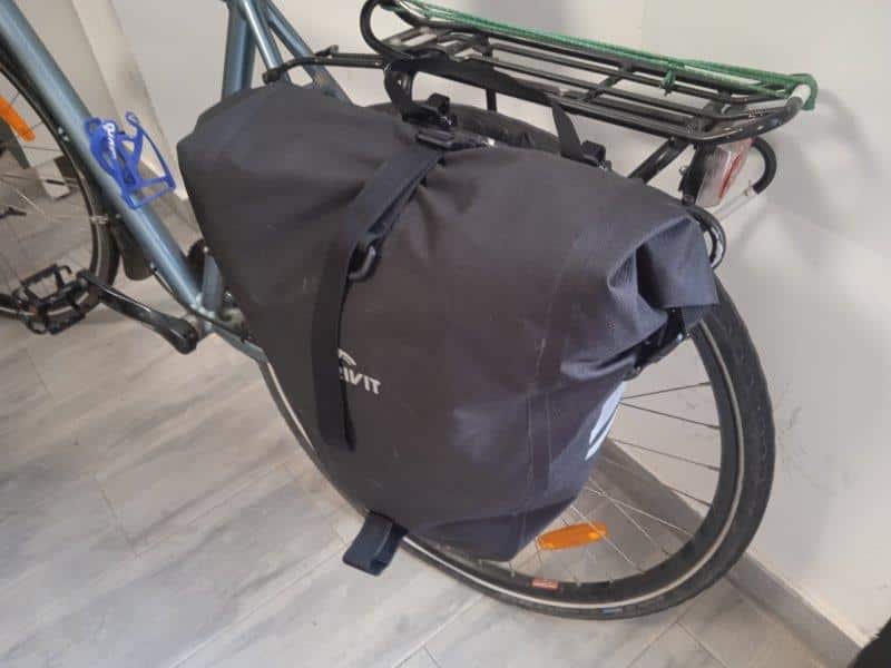 BICICLETAS URBANAS BLOG DE MOVILIDAD LAS MEJORES ALFORJAS IMPERMEABLES BICICLETA BICICLETAS URBANAS BLOG DE MOVILIDAD 5