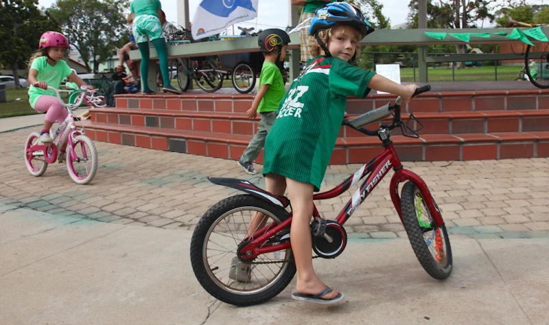 BICICLETAS URBANAS BLOG DE MOVILIDAD como hacer bici con ninos por ciudad
